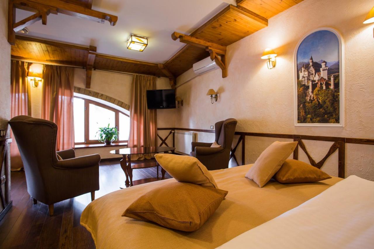 Spa-Hotel Myslyvskiy Dvir Kiev Luaran gambar