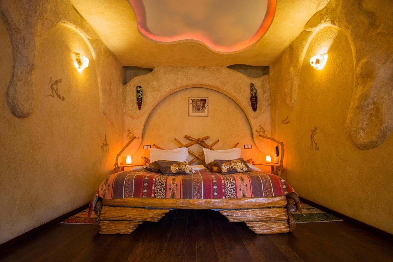 Spa-Hotel Myslyvskiy Dvir Kiev Luaran gambar