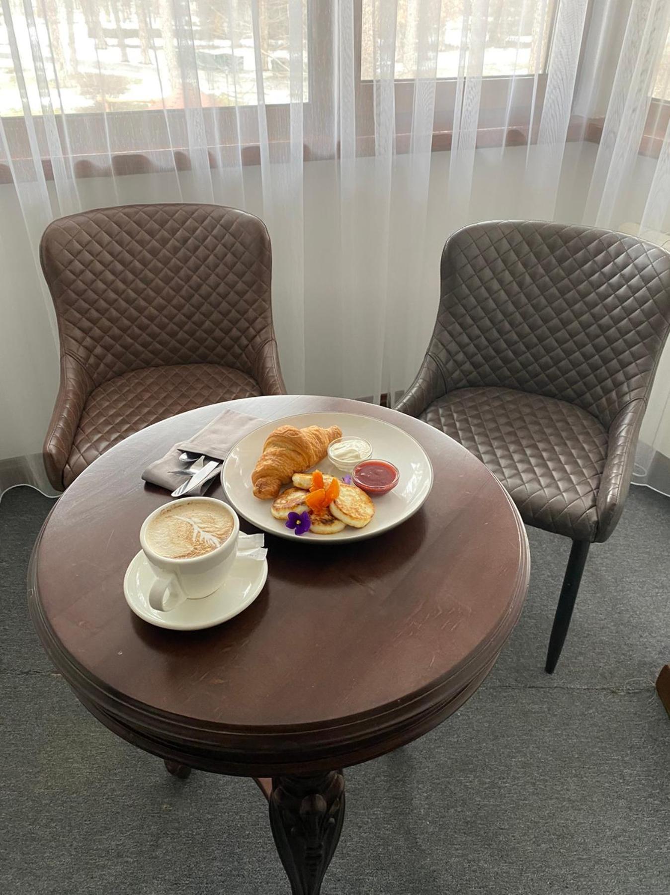 Spa-Hotel Myslyvskiy Dvir Kiev Luaran gambar