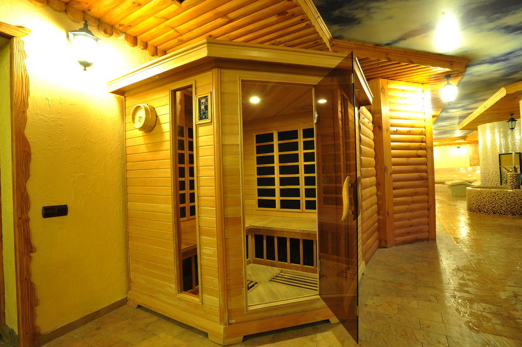 Spa-Hotel Myslyvskiy Dvir Kiev Luaran gambar